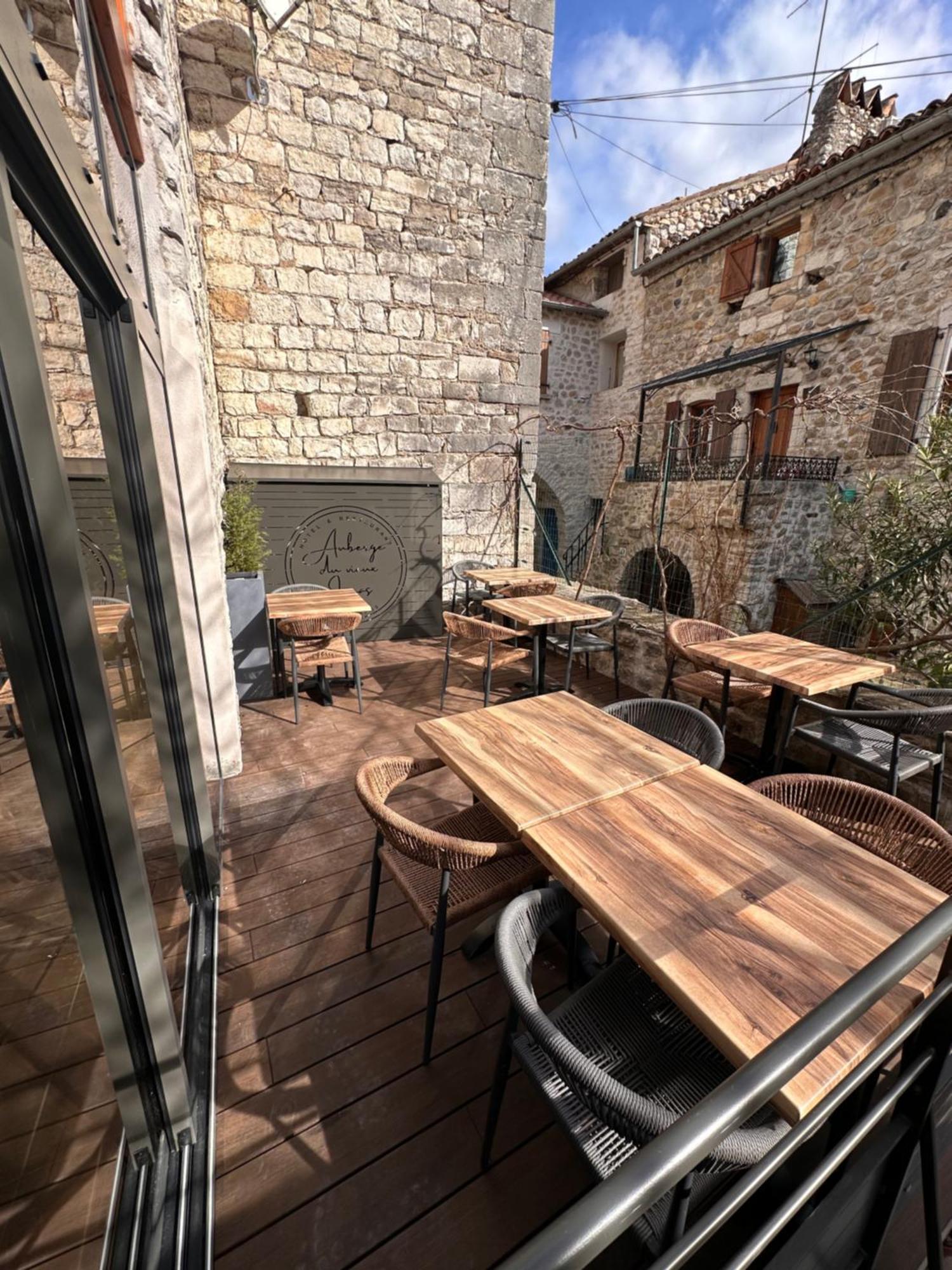 Auberge Du Vieux Lanas Logis Hotel Restaurant Zewnętrze zdjęcie