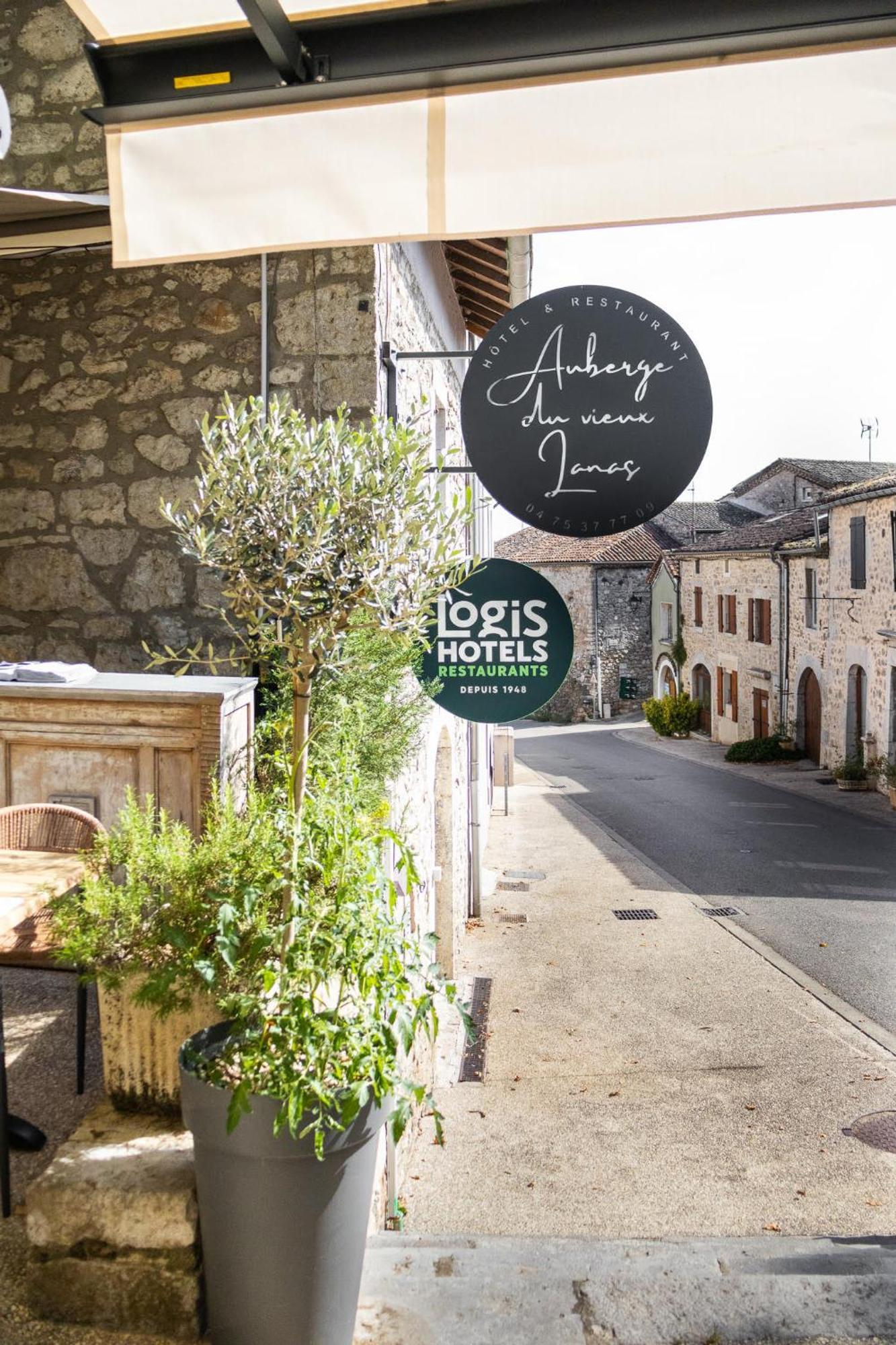 Auberge Du Vieux Lanas Logis Hotel Restaurant Zewnętrze zdjęcie